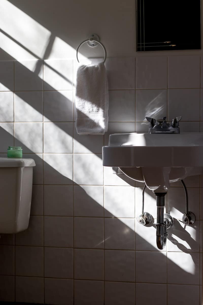 bathroom plumbing